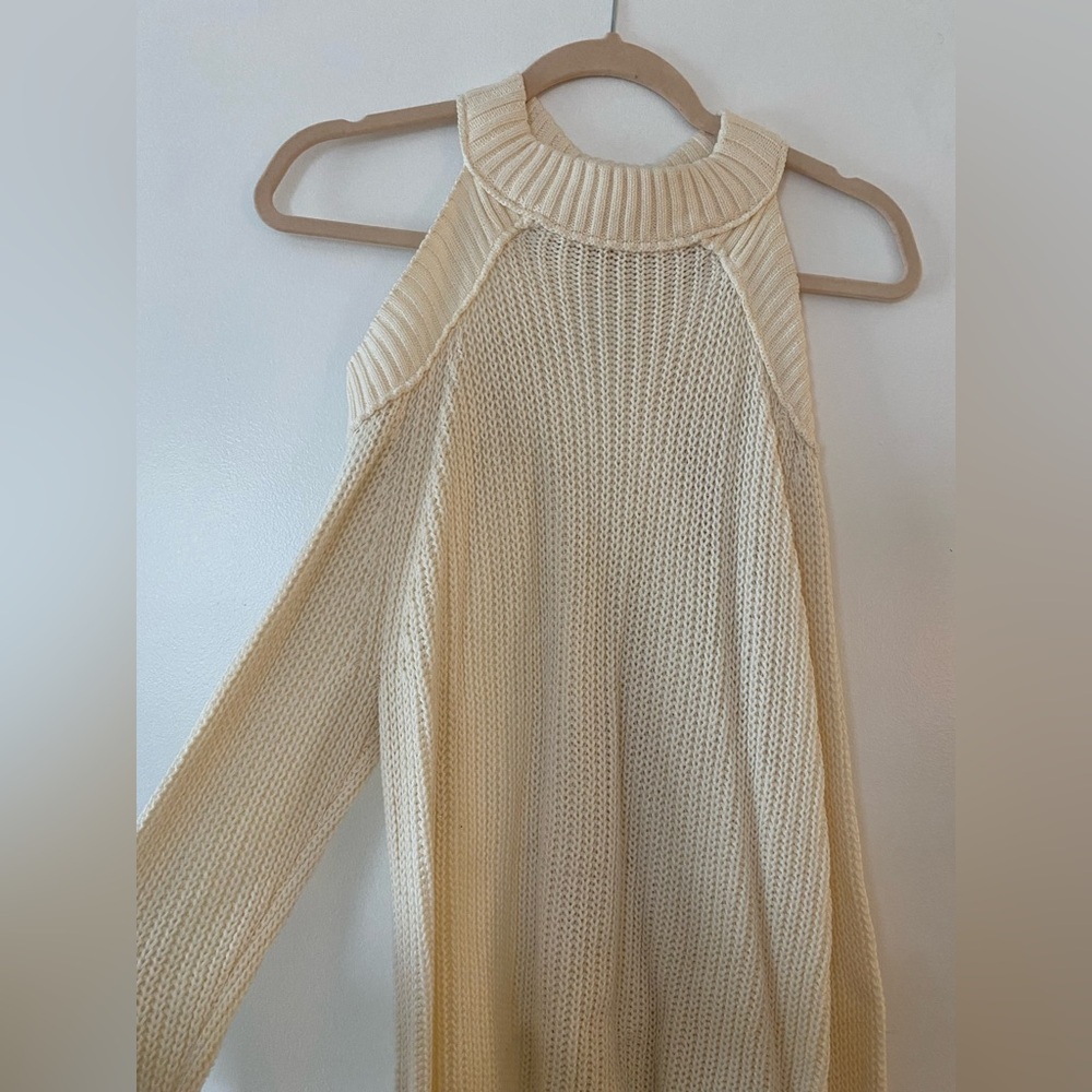 FREE PEOPLE Cream Cold Shoulder Slouch Sweater SZ XS